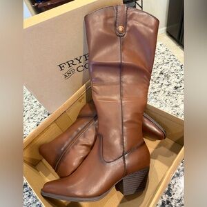 NEW Frye & Co  F010184 Sheldon brown boots size 7.5